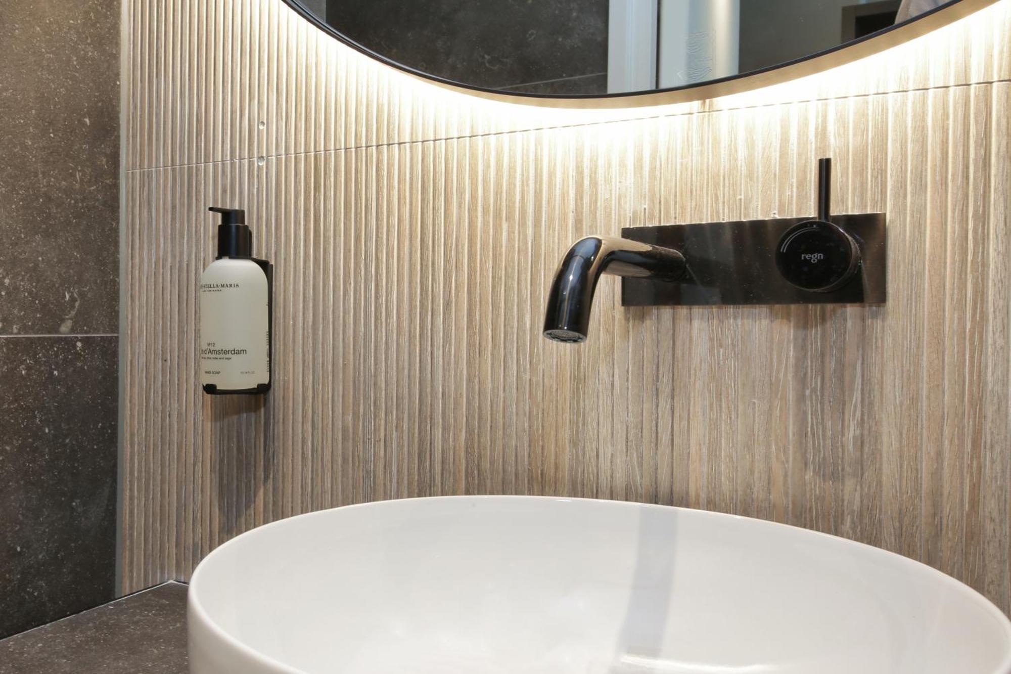 Boutique Hotel Hans - Amsterdam Schiphol Airport บาดโฮเวอดอร์ป ภายนอก รูปภาพ