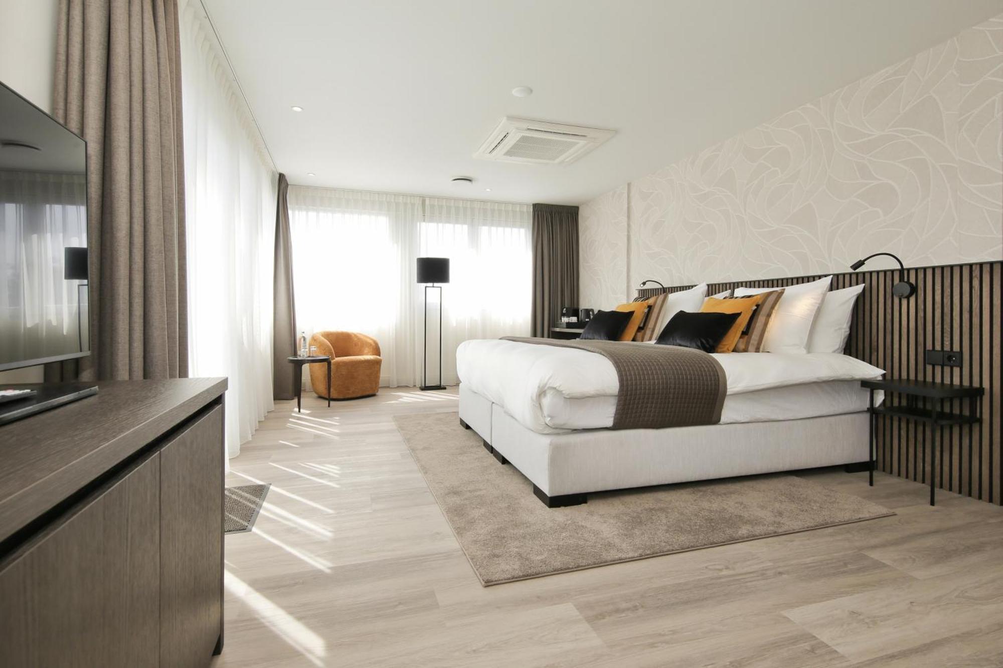 Boutique Hotel Hans - Amsterdam Schiphol Airport บาดโฮเวอดอร์ป ภายนอก รูปภาพ
